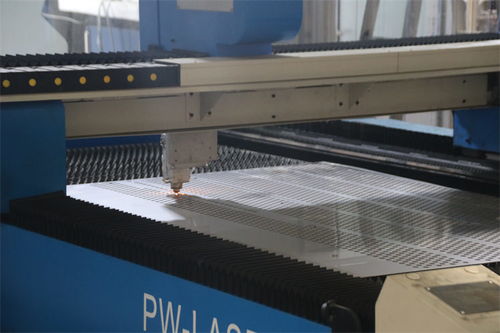 輸送機(jī)鏈板多少錢廠家供應(yīng) 力能熱工機(jī)械邀您來(lái)電